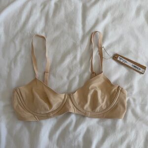 NWT Skims Fits Everybody Unlined Demi Bra 34B Sand